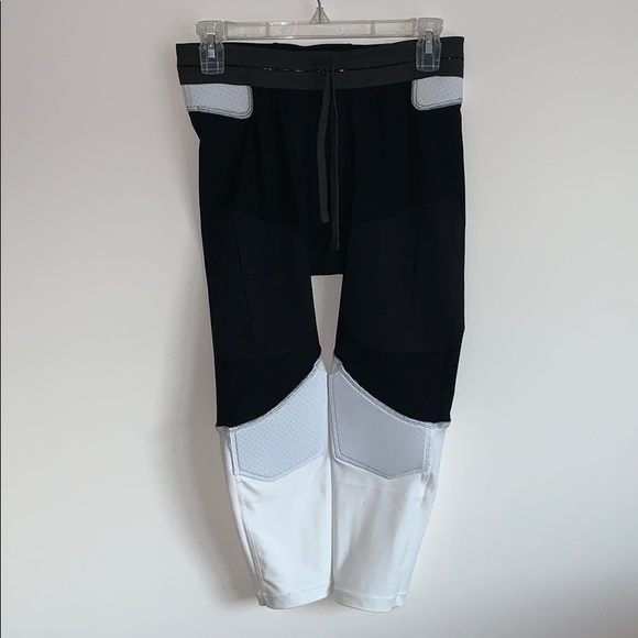 Nike Men’s Black/White Athletics S Med Pants NWT! - Picture 4 of 5